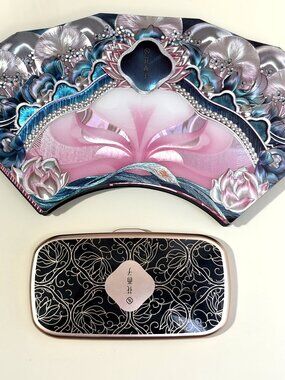 NWOT Florasis Beijing Opera Charming Aria Palette + Concealer Bundle